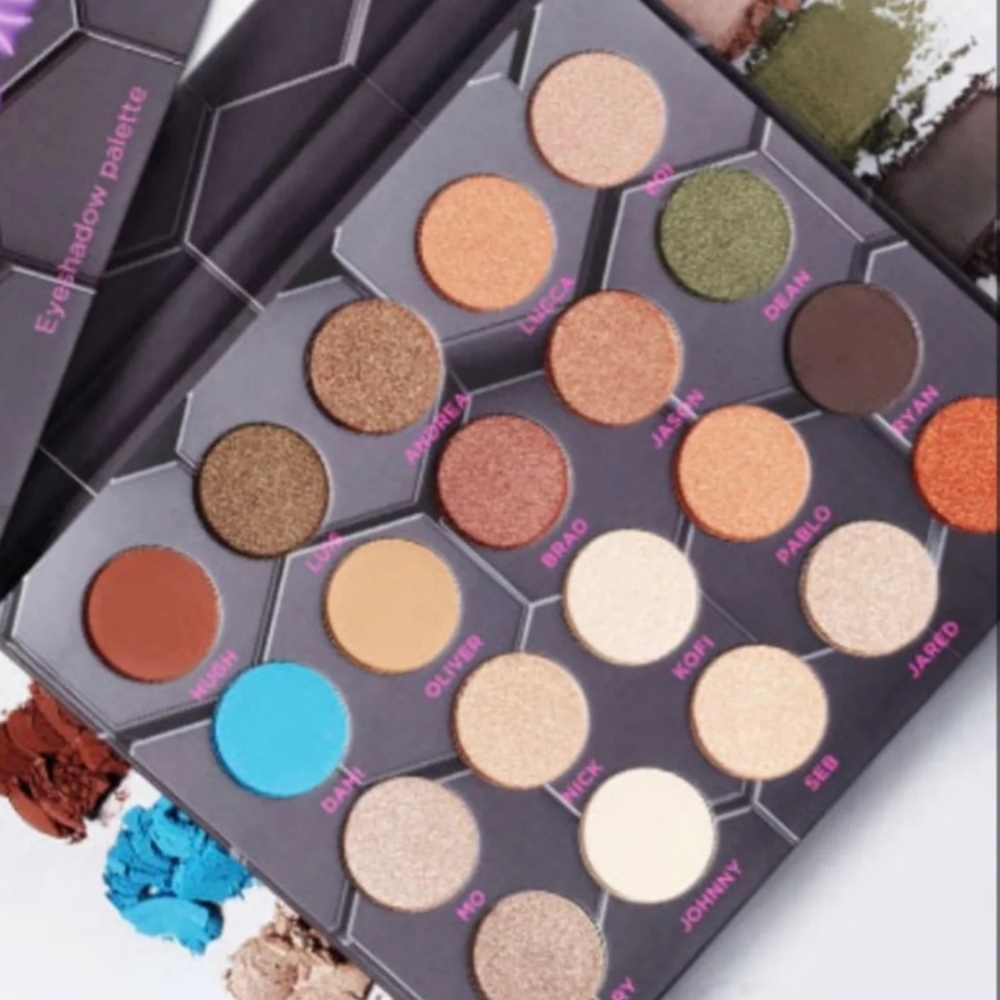 ⚜️Beebeauty London "Barbarella" Eyeshadow Palette